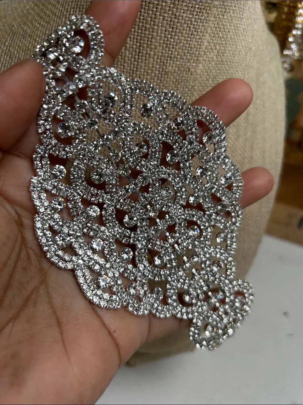 Sparkling Silver Crystal Filigree brecelet